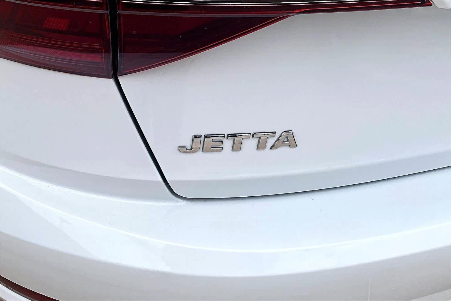 Used 2021 Volkswagen Jetta R-Line FWD image 30