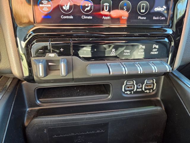 Certified 2020 RAM 1500 Laramie image 28
