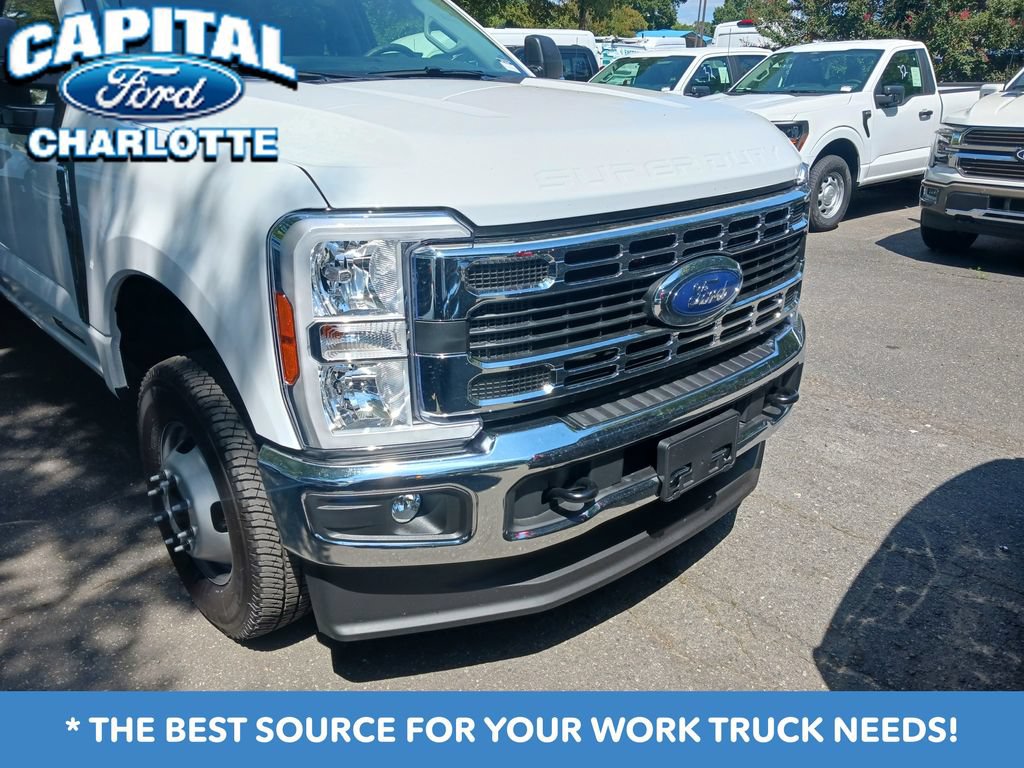 New 2026 Ford F350 XL w/ XL Chrome Package AWD/4WD image 6