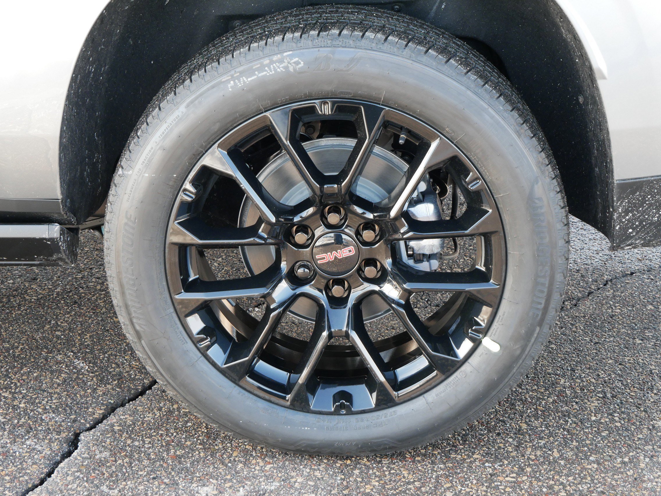 New 2026 GMC Yukon XL Denali w/ Sun & Power Step Package image 3