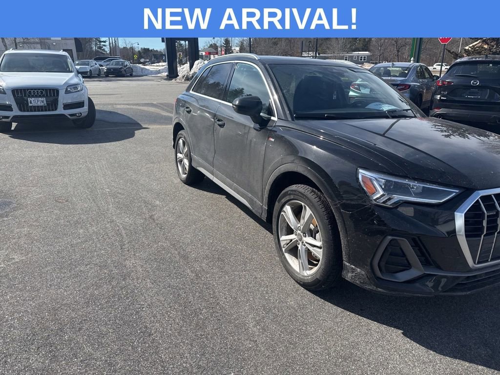 Used 2023 Audi Q3 2.0T Premium w/ Convenience Package image 6
