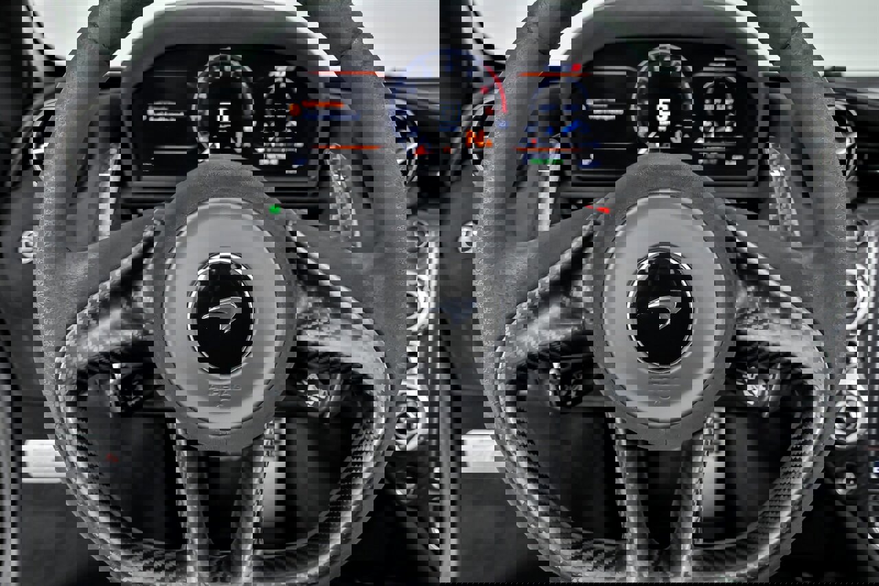 Used 2019 McLaren 720S Performance image 30