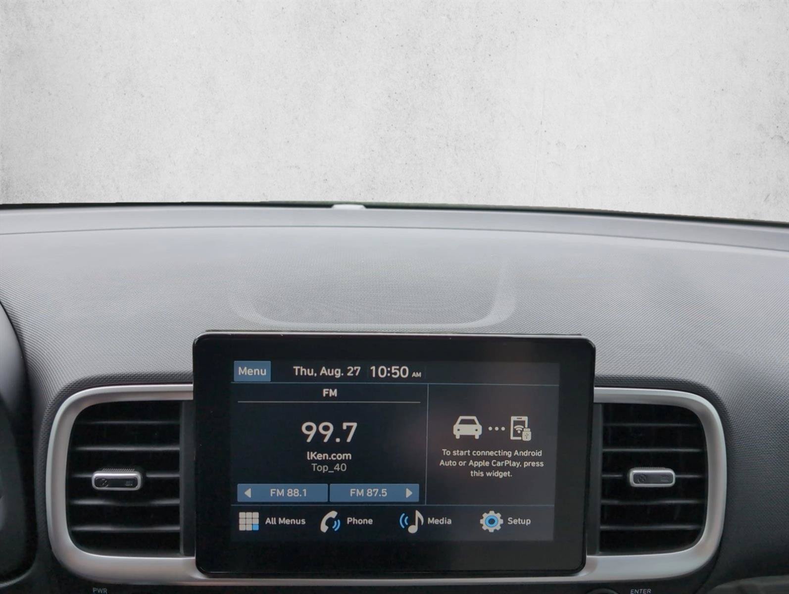 New 2026 Hyundai Venue SEL FWD image 15
