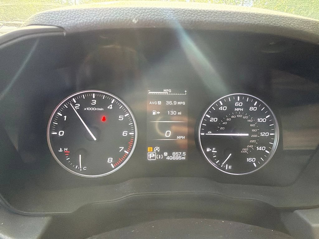Used 2024 Subaru Crosstrek 2.0i Premium AWD/4WD image 12
