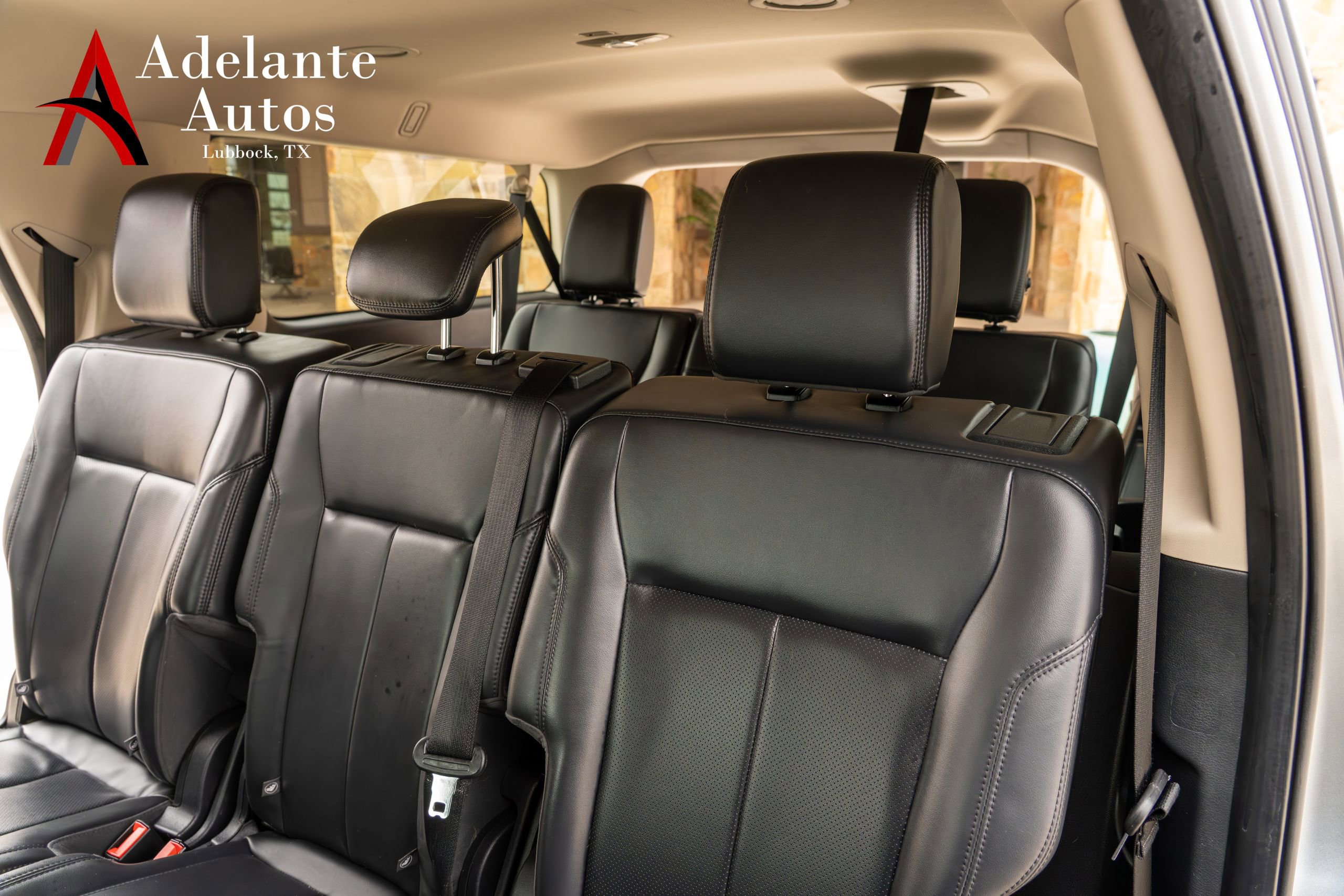 Used 2024 Ford Expedition Max XLT image 9