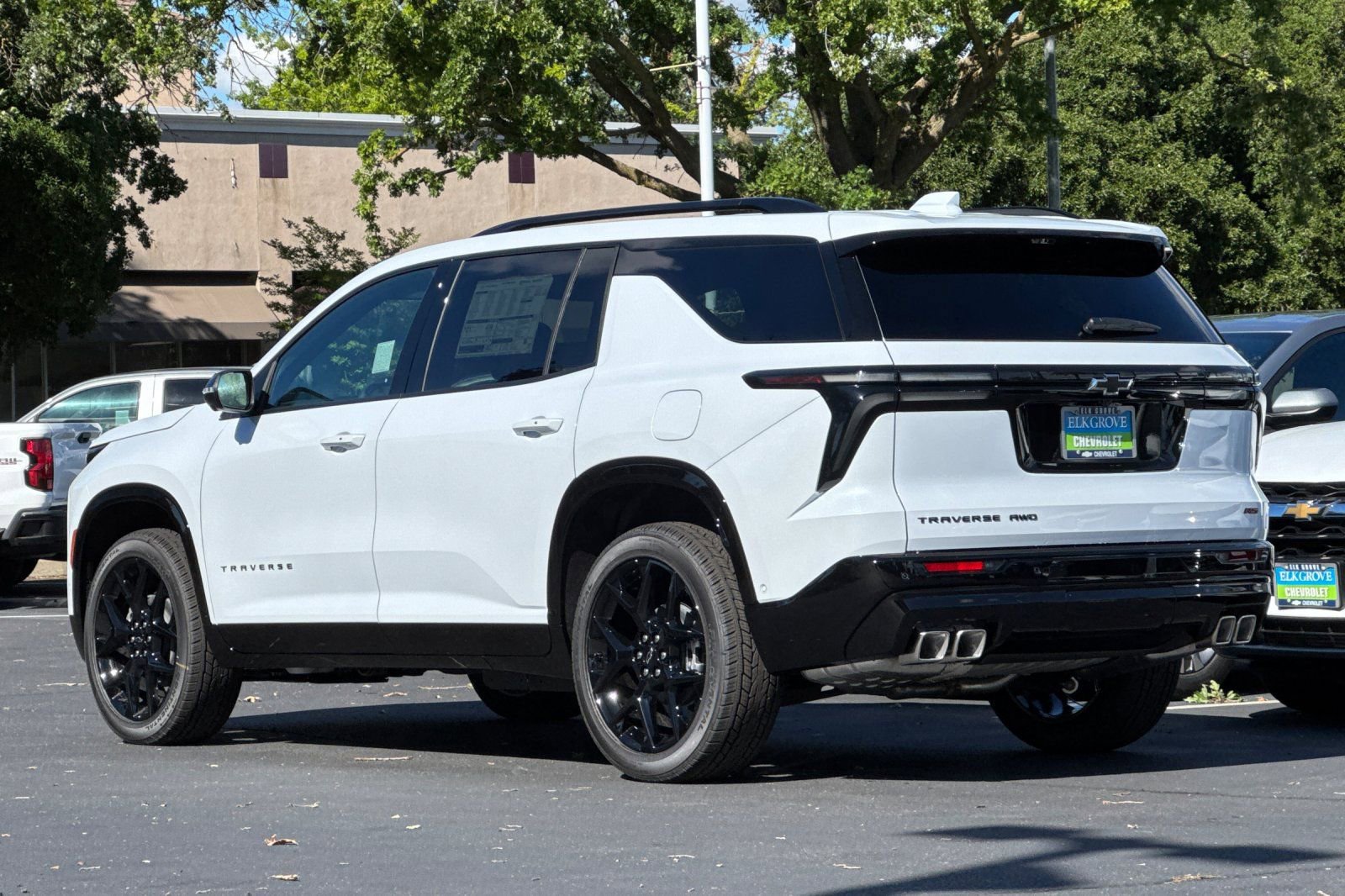 New 2026 Chevrolet Traverse RS w/ LPO, Floor Liner Package AWD/4WD image 5