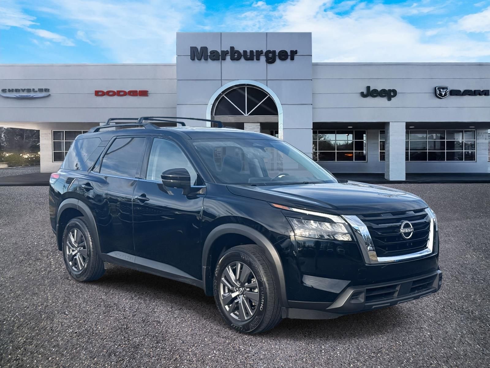 Used 2024 Nissan Pathfinder SV w/ SV Premium Package image 1