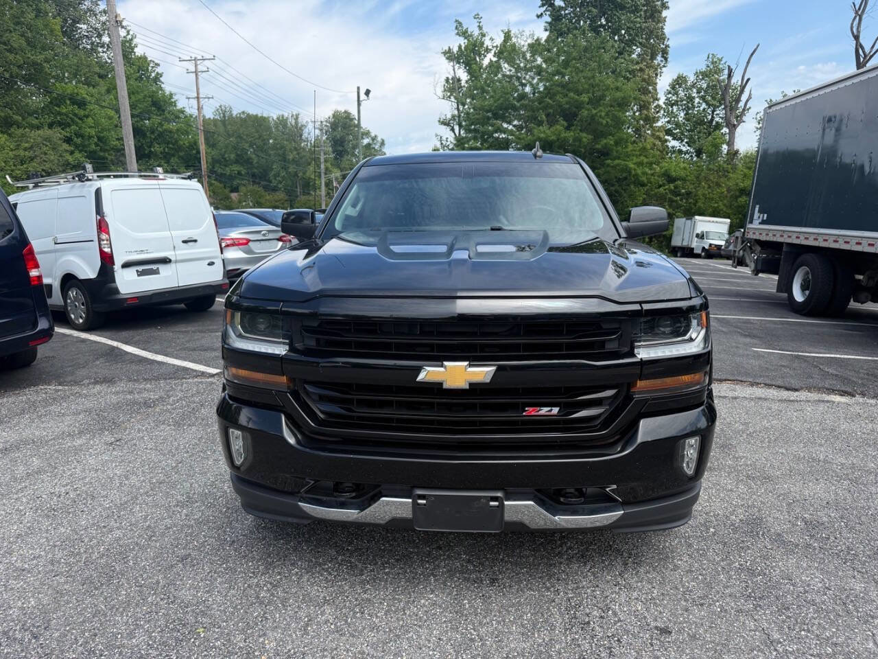 Used 2018 Chevrolet Silverado 1500 LT w/ All Star Edition AWD/4WD image 2