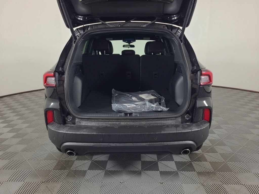 New 2026 Ford Escape ST-Line w/ Tech Pack #1 AWD/4WD image 24