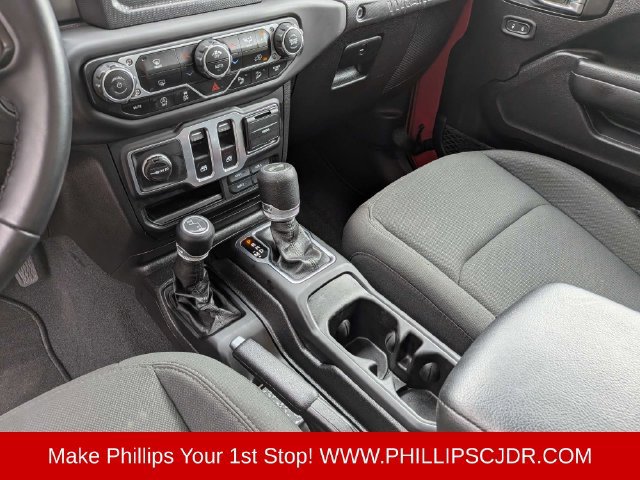 Used 2021 Jeep Wrangler Sport AWD/4WD image 18