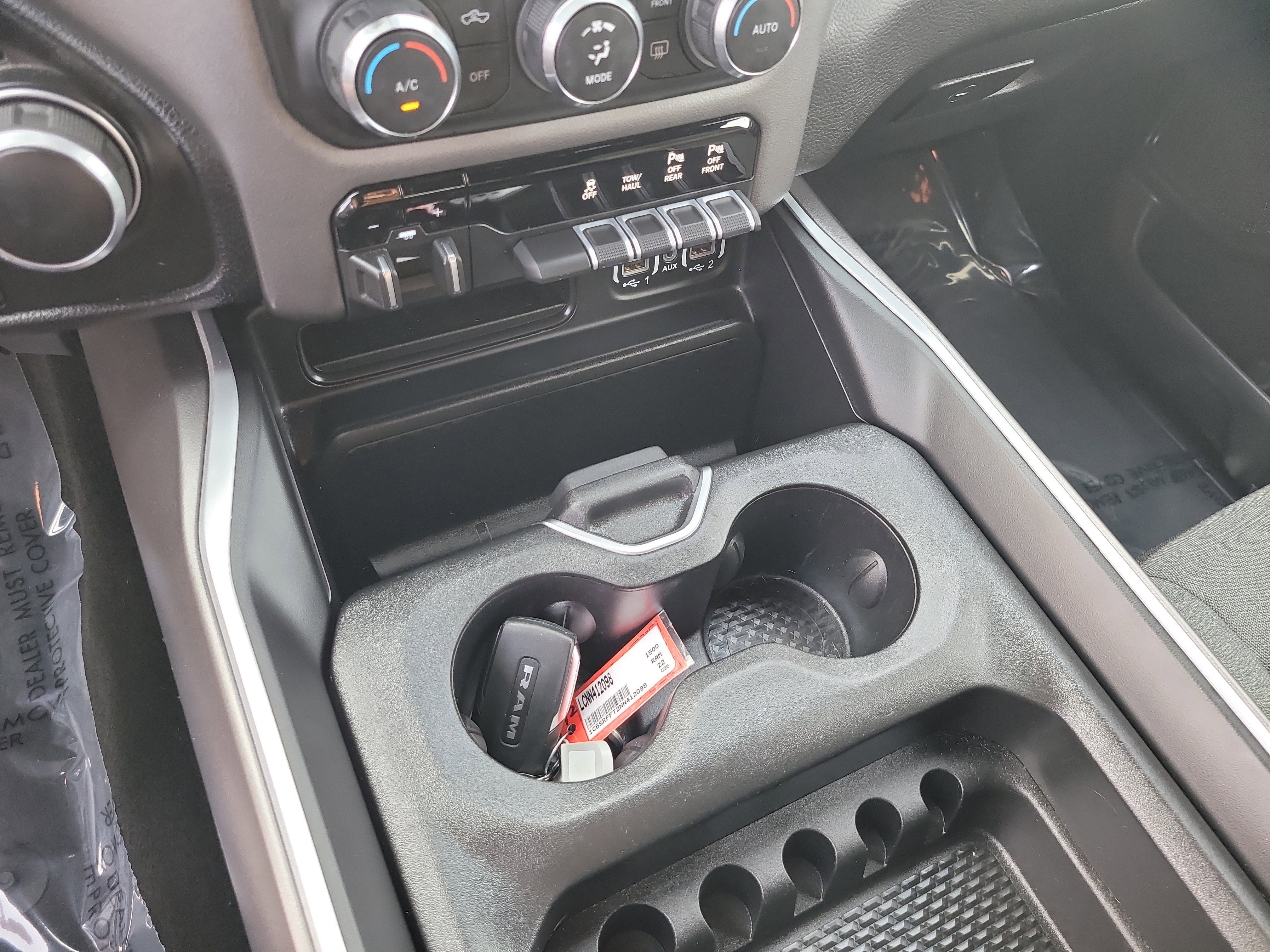 Used 2022 RAM 1500 Big Horn AWD/4WD image 25
