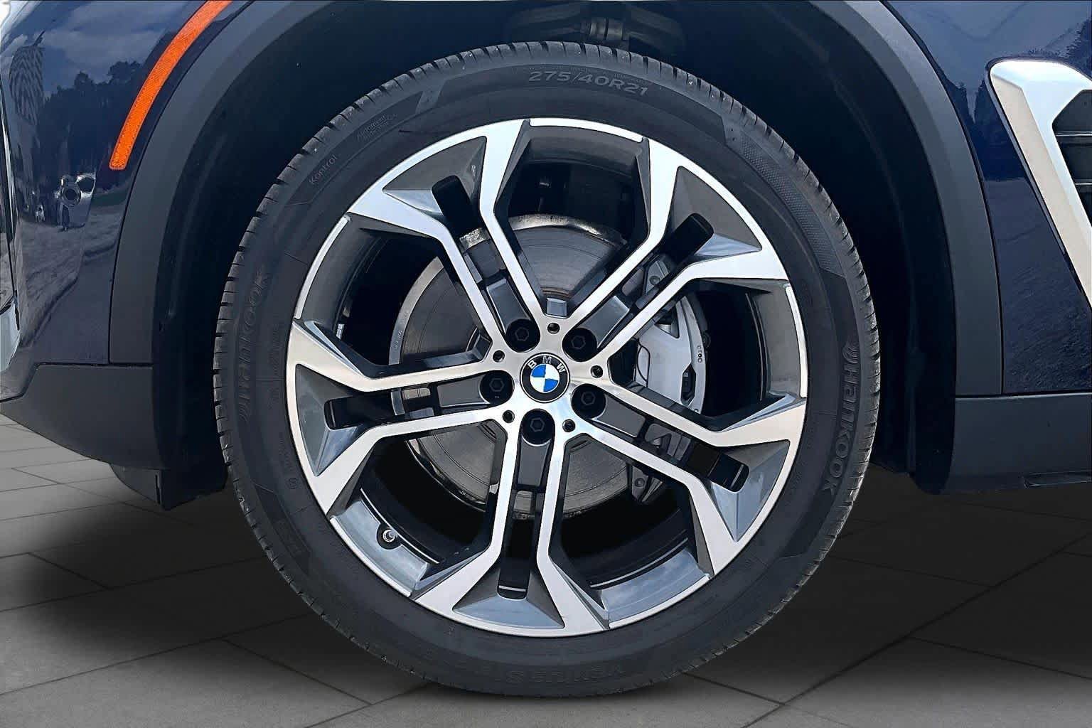 Used 2026 BMW X5 sDrive40i w/ Climate Comfort Package RWD image 10