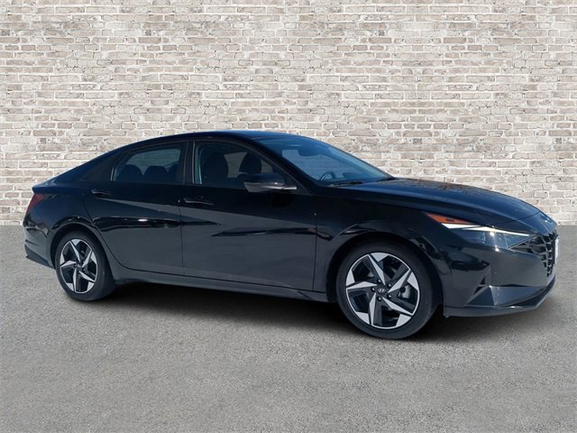 Used 2023 Hyundai Elantra SEL w/ Convenience Package