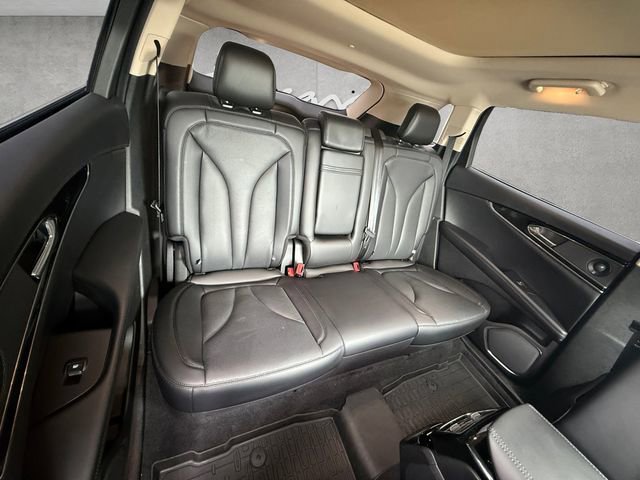 Used 2023 Lincoln Nautilus Reserve w/ Luxury Package AWD/4WD image 22