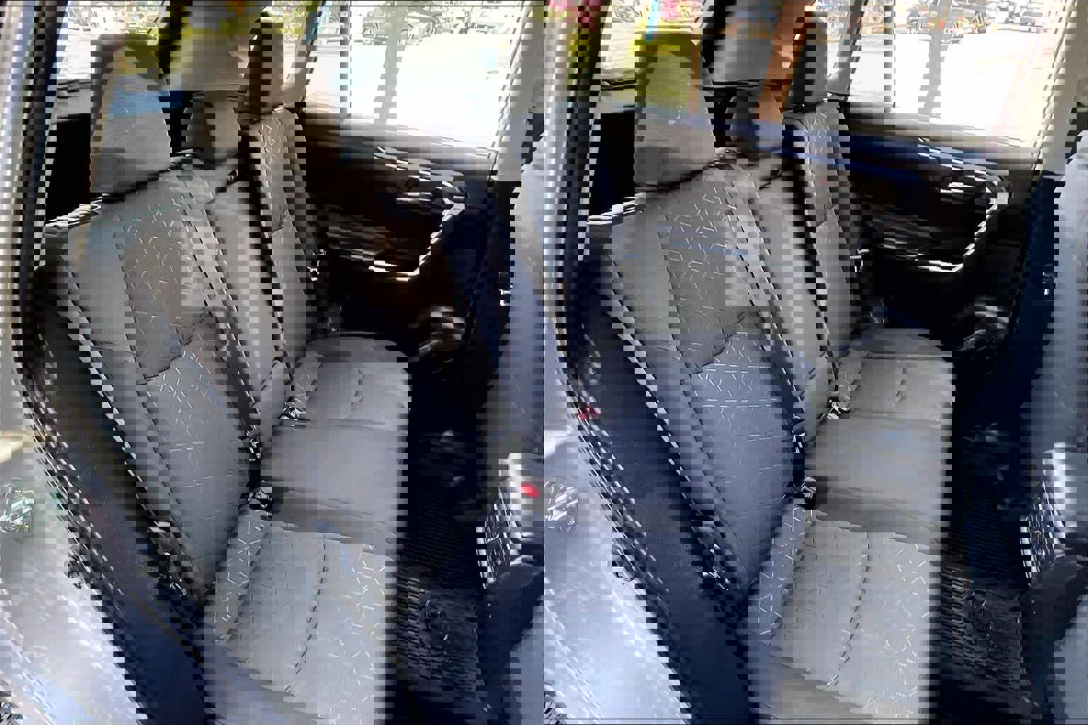 Used 2020 Toyota RAV4 XLE image 20