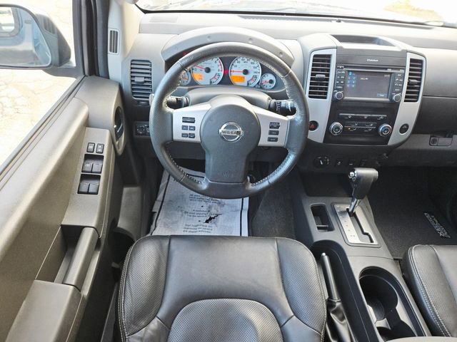 Used 2013 Nissan Xterra PRO-4X w/ Pro-4x Leather Pkg image 13