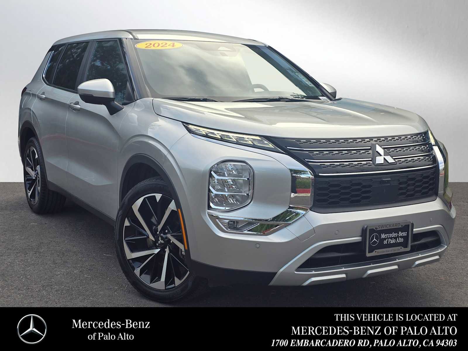 Used 2024 Mitsubishi Outlander SE