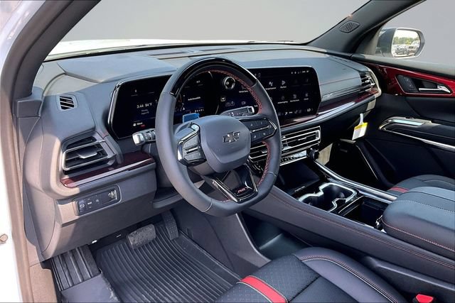 New 2026 Chevrolet Traverse RS w/ LPO, Floor Liner Package FWD image 7