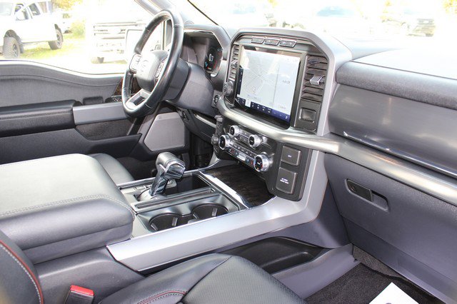 Used 2022 Ford F150 Lariat w/ Equipment Group 502A High image 18