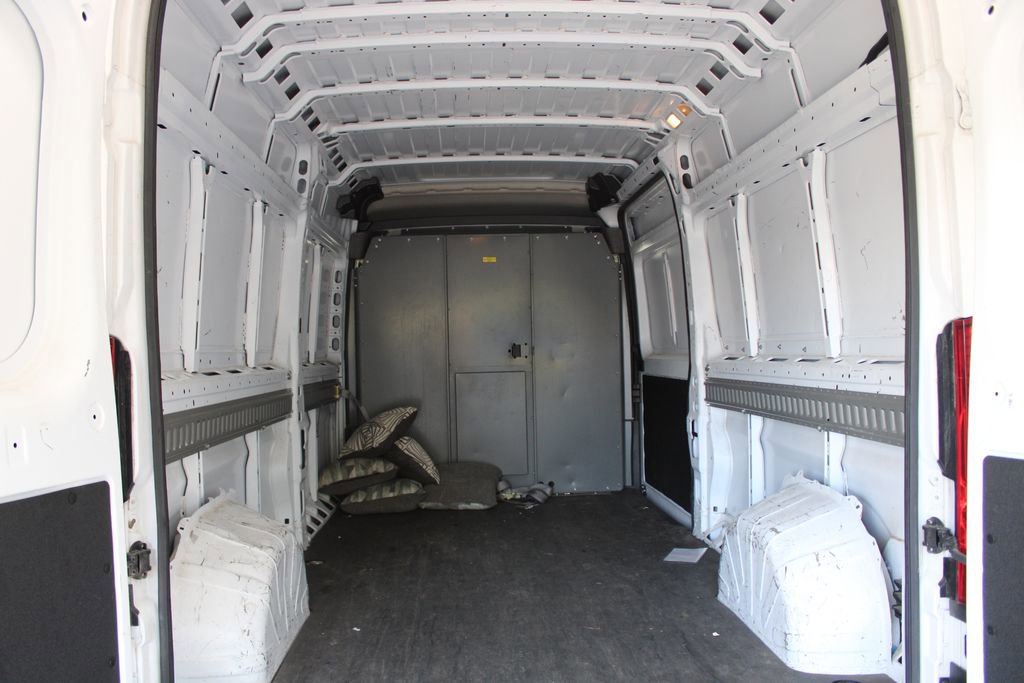 Used 2023 RAM ProMaster 2500 image 14