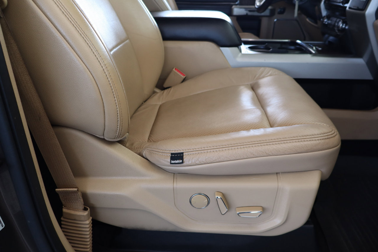 Used 2017 Ford F350 Lariat w/ Lariat Value Package image 38