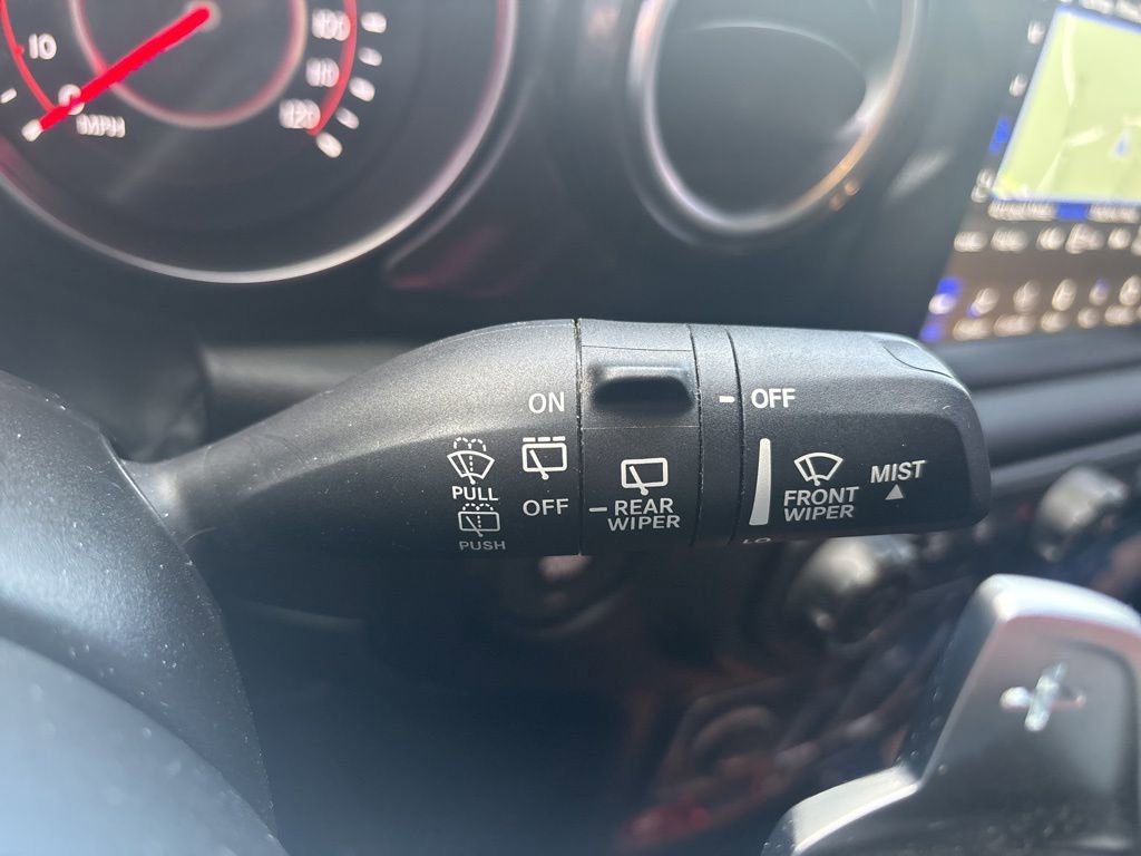 Used 2022 Jeep Wrangler Unlimited Rubicon w/ Xtreme Recon 35" Tire Package image 22