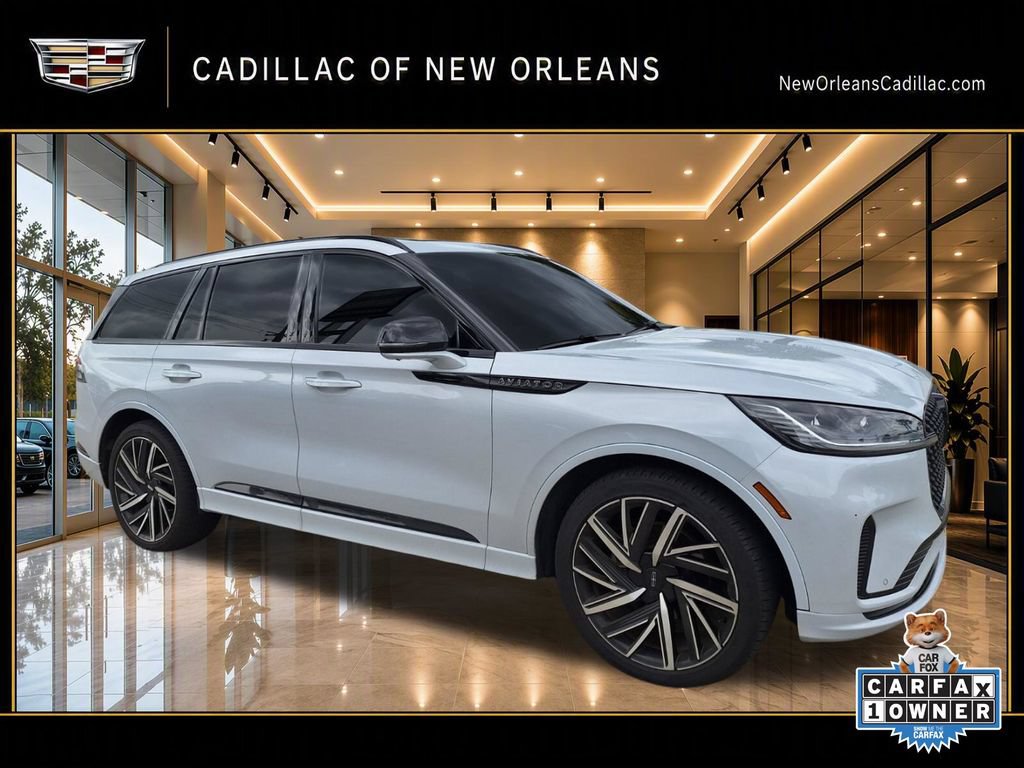 Used 2025 Lincoln Aviator Black Label w/ Jet Appearance Package AWD/4WD image 1