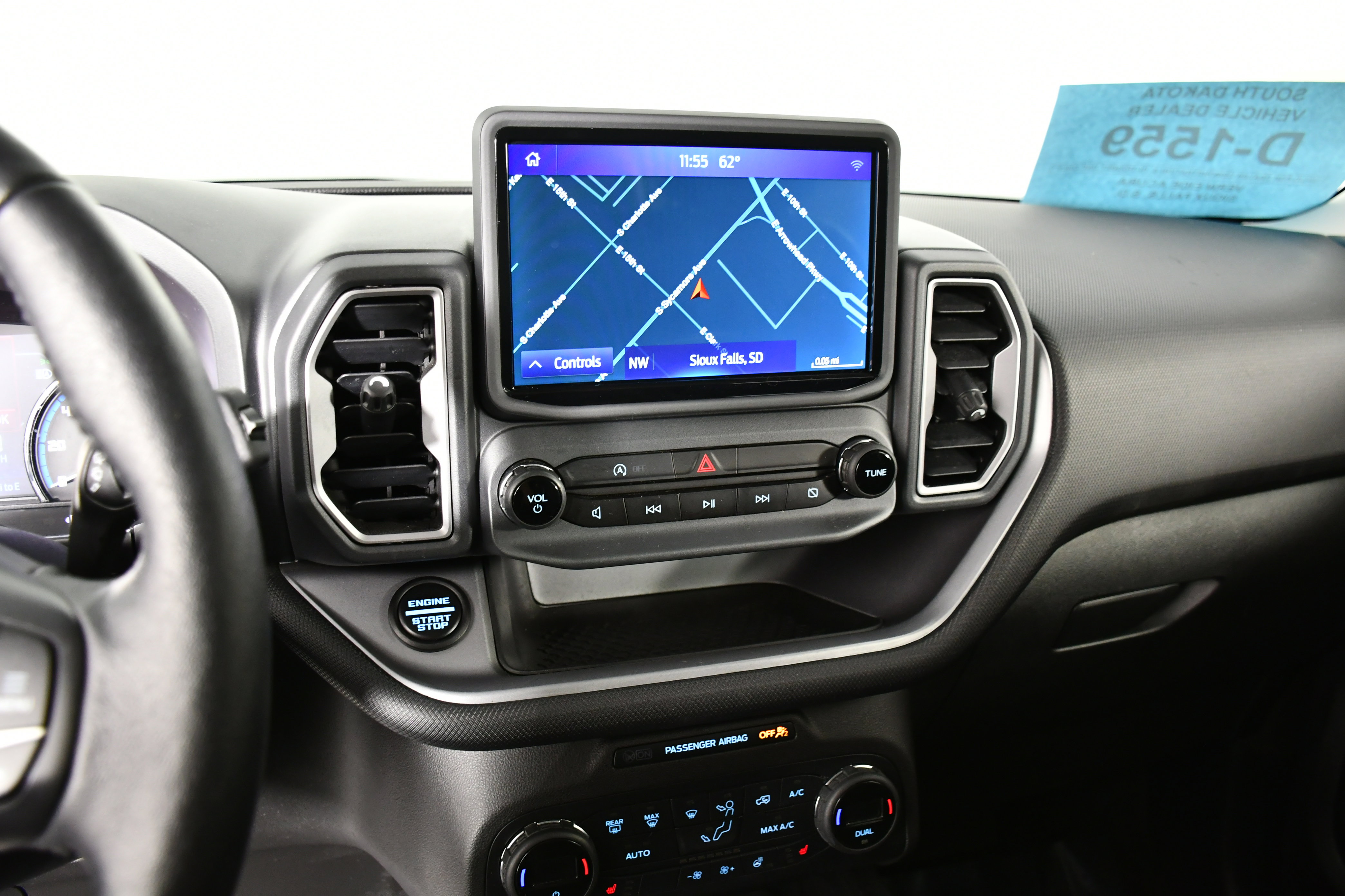 Used 2021 Ford Bronco Sport Outer Banks w/ Outer Banks Package (96D) image 25