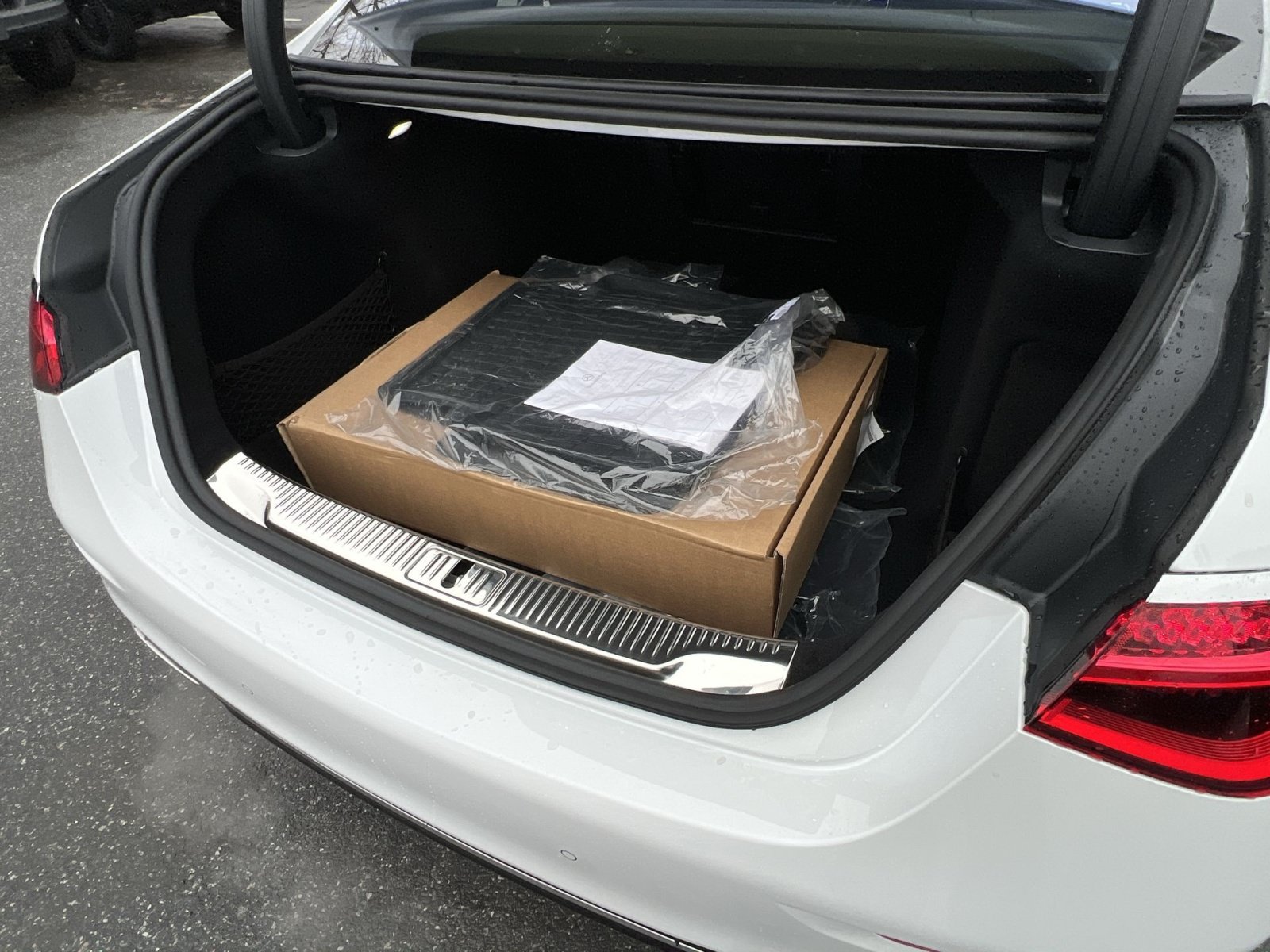 New 2026 Mercedes-Benz S 580 4MATIC Sedan image 24