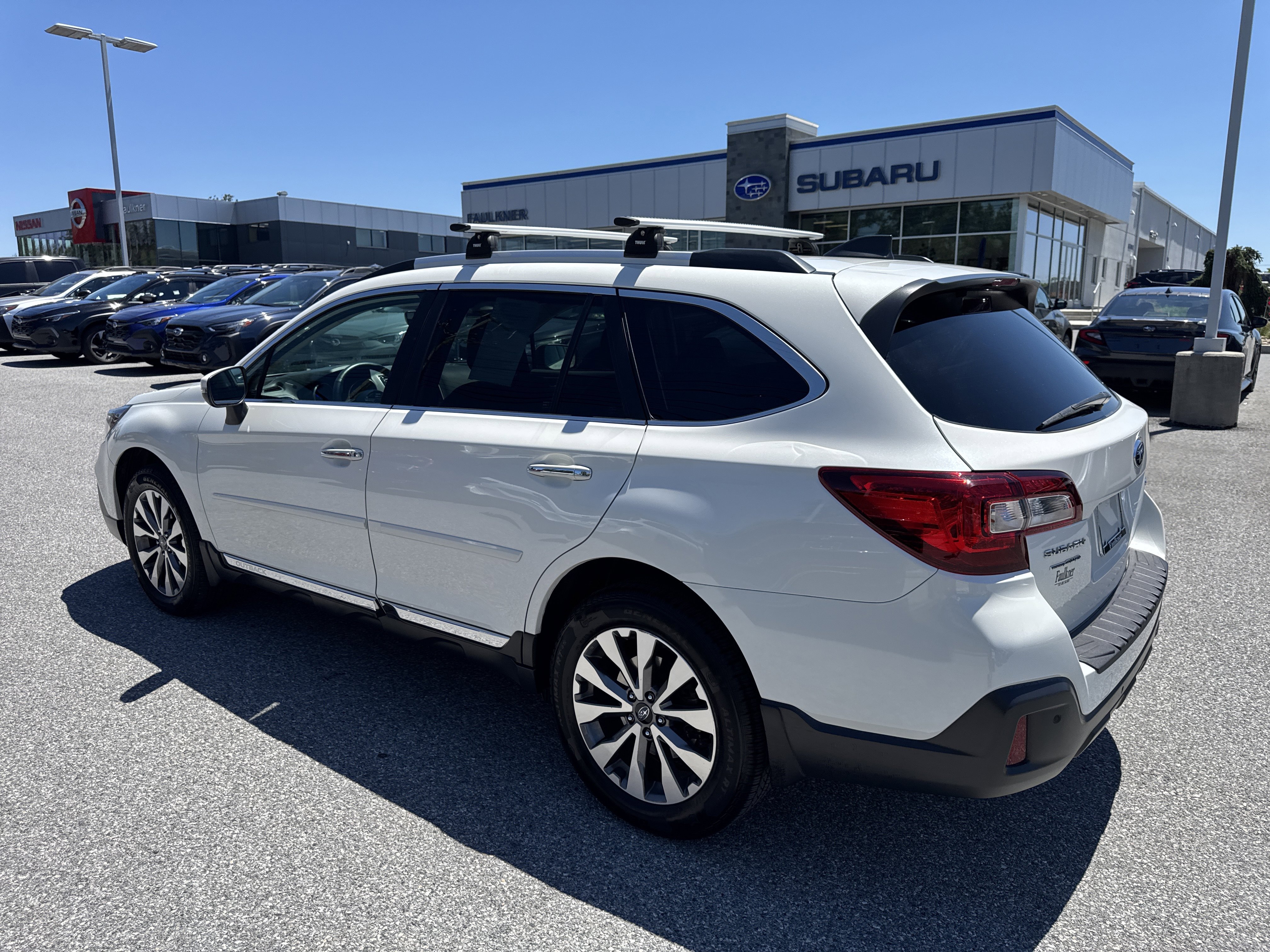 Used 2018 Subaru Outback 3.6R Touring AWD/4WD image 26