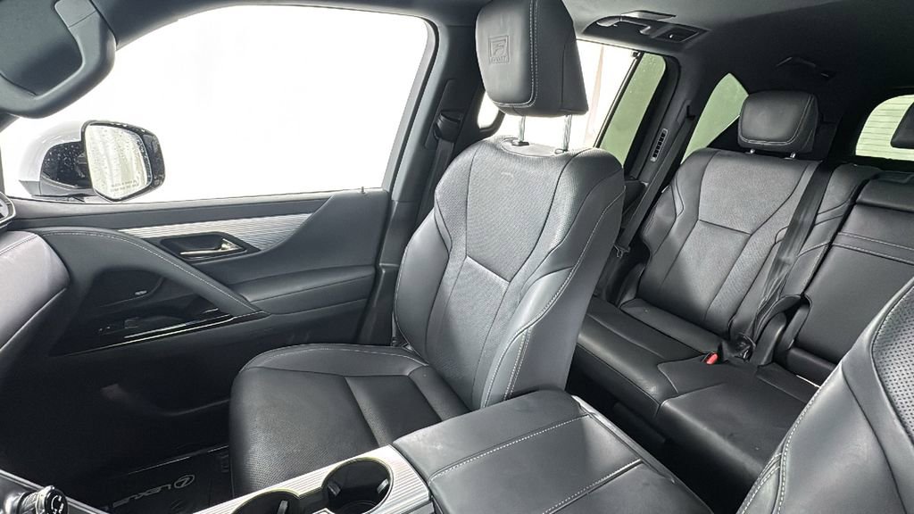 Used 2023 Lexus LX 600 F Sport image 13