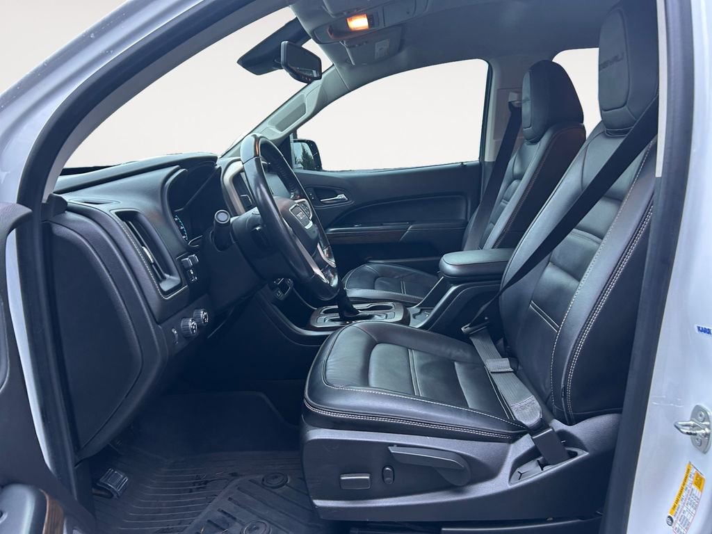 Used 2018 GMC Canyon Denali image 15