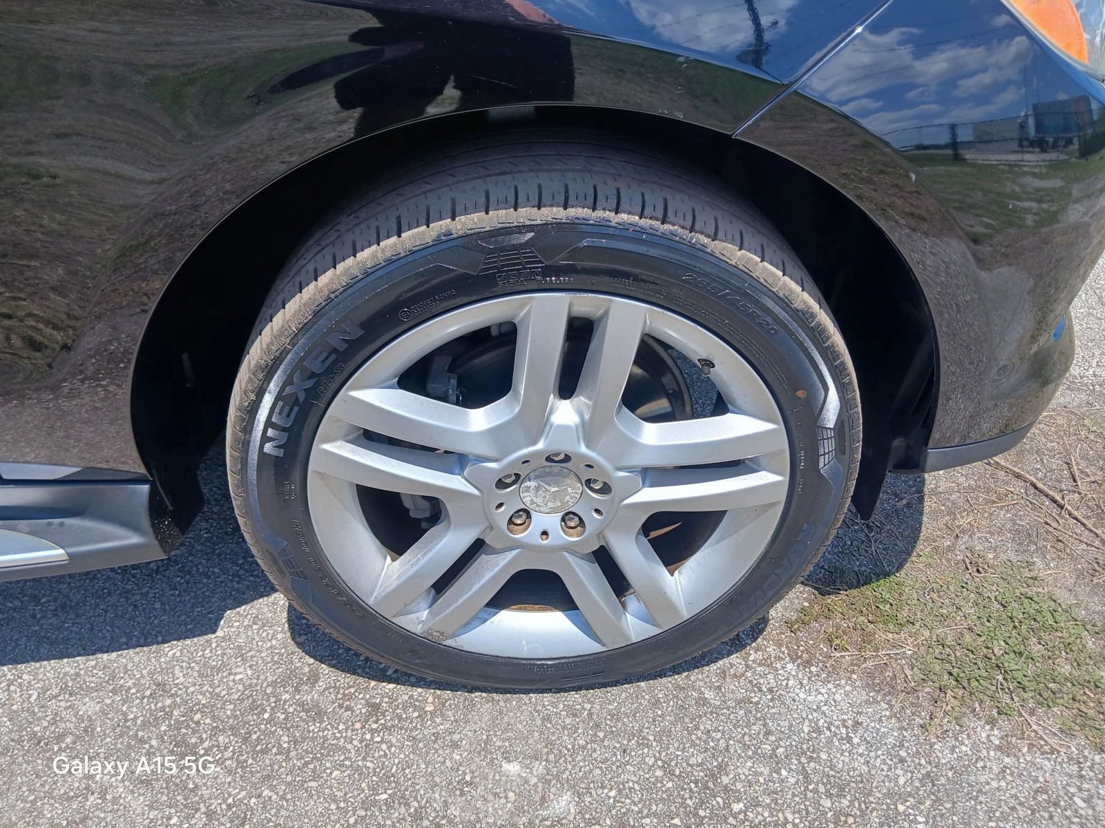 Used 2015 Mercedes-Benz ML 250 BlueTEC 4MATIC w/ Premium 1 Package image 21