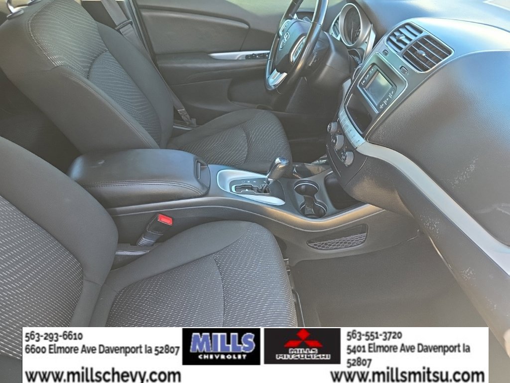 Used 2020 Dodge Journey SE w/ SE Popular Equipment Group FWD image 22