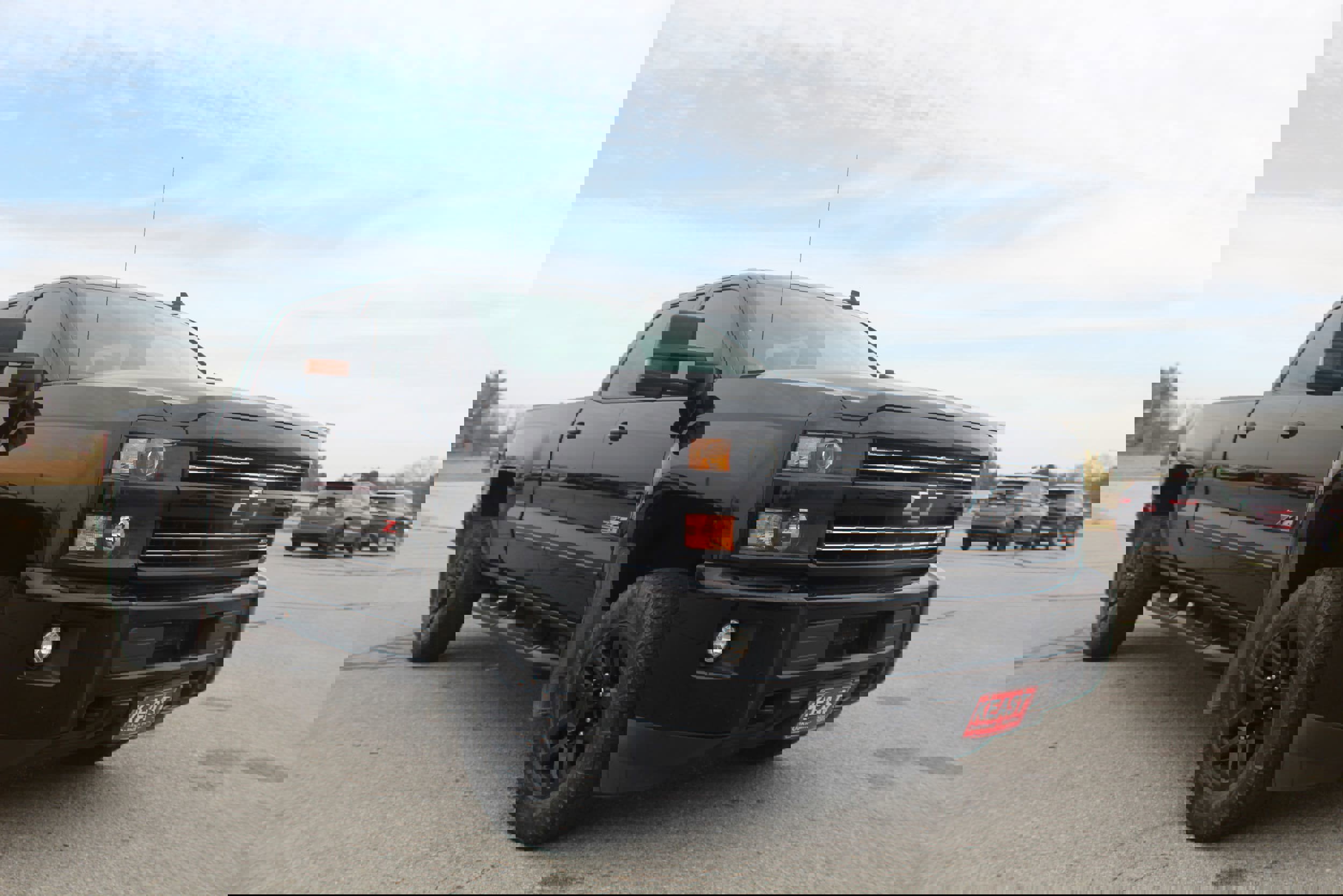 Used 2017 Chevrolet Silverado 2500 LTZ w/ Midnight Edition image 7