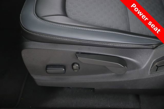 Used 2022 Chevrolet Colorado Z71 w/ Safety Package AWD/4WD image 18