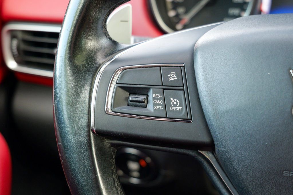 Used 2019 Maserati Levante Base image 40