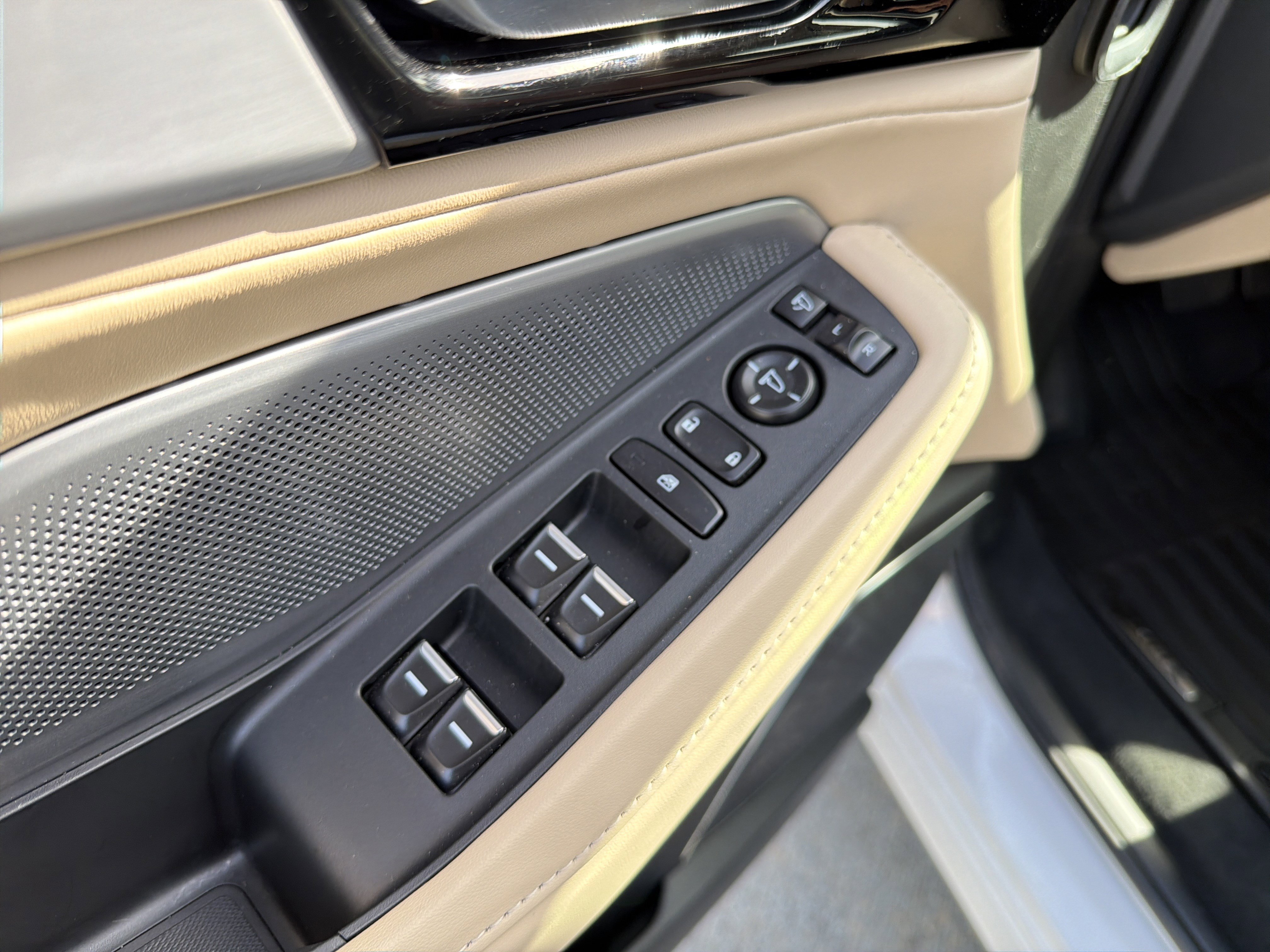 Certified 2026 Acura MDX w/Technology Package image 15