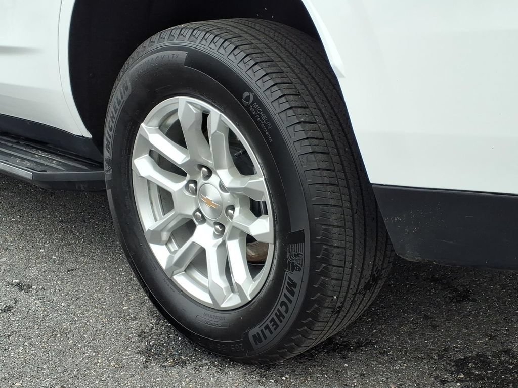 Used 2025 Chevrolet Tahoe LT AWD/4WD image 11