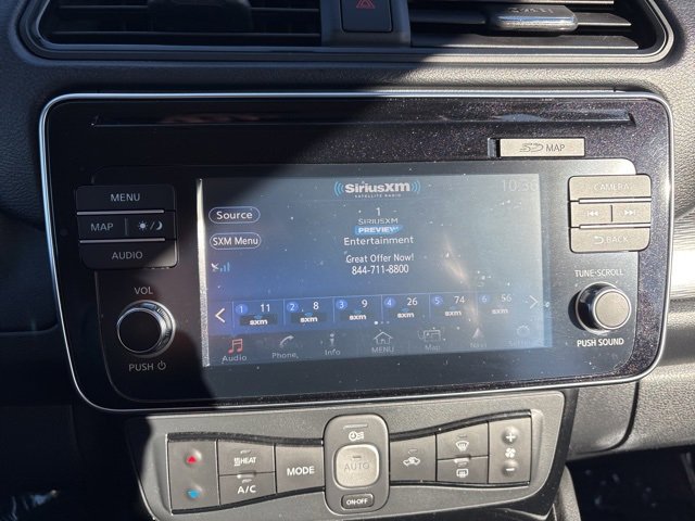 Used 2018 Nissan Leaf SL image 30