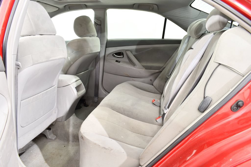 Used 2007 Toyota Camry SE FWD image 16