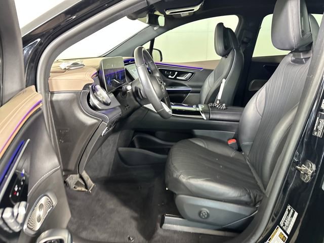 Used 2023 Mercedes-Benz EQE 350+ 4MATIC SUV w/ Pinnacle Trim Package image 11