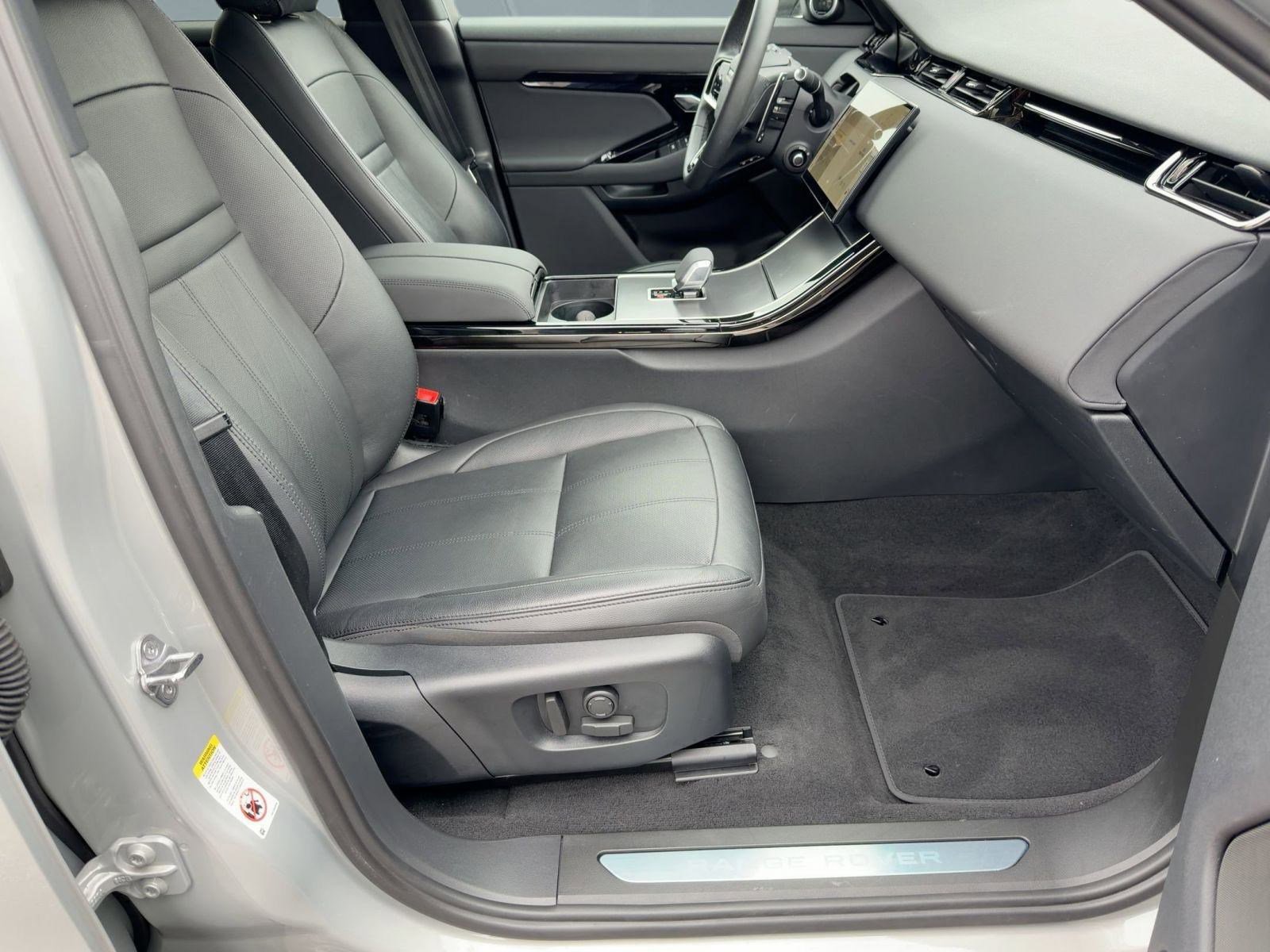 Used 2024 Land Rover Range Rover Evoque Dynamic SE image 27