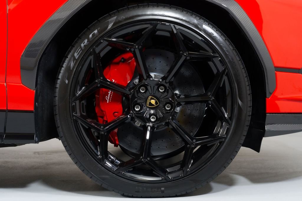 Used 2024 Lamborghini Urus Performante image 19