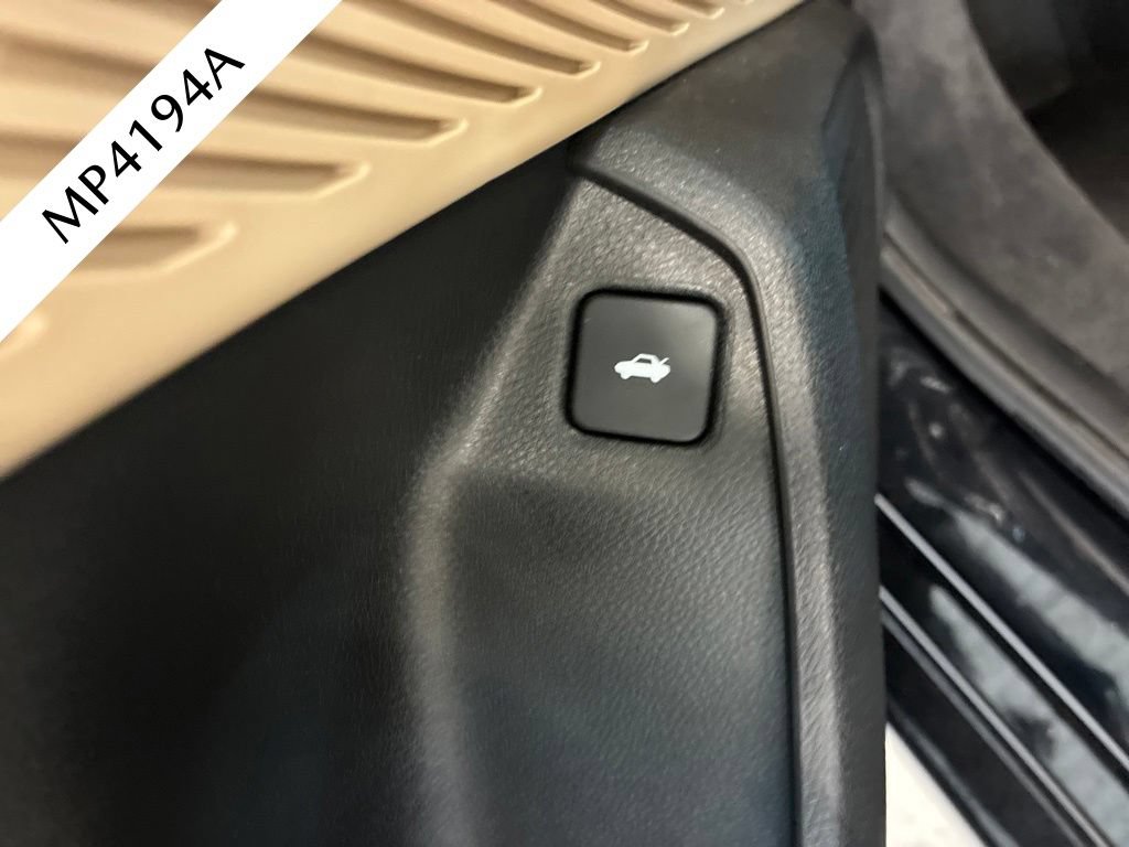Used 2023 Acura TLX FWD image 35