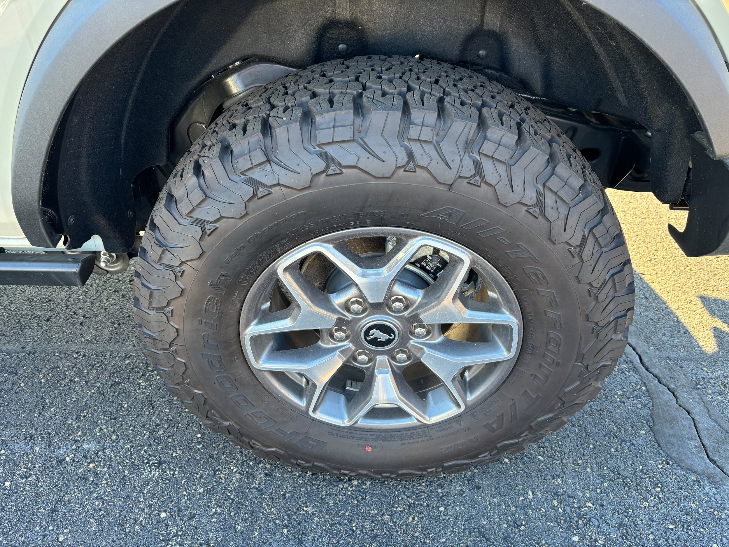 New 2025 Ford Bronco Badlands AWD/4WD image 7