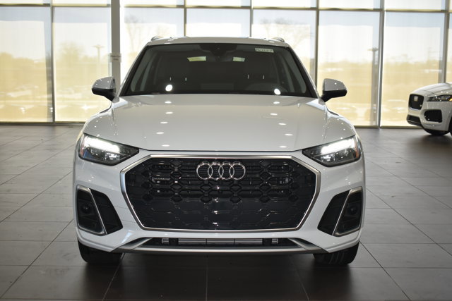 Used 2023 Audi Q5 2.0T Premium w/ Convenience Package AWD/4WD image 5