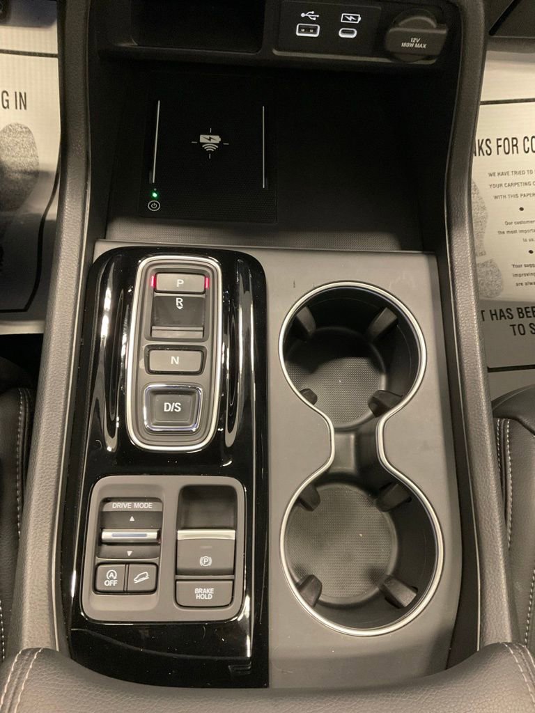 Used 2023 Honda Pilot Touring image 25