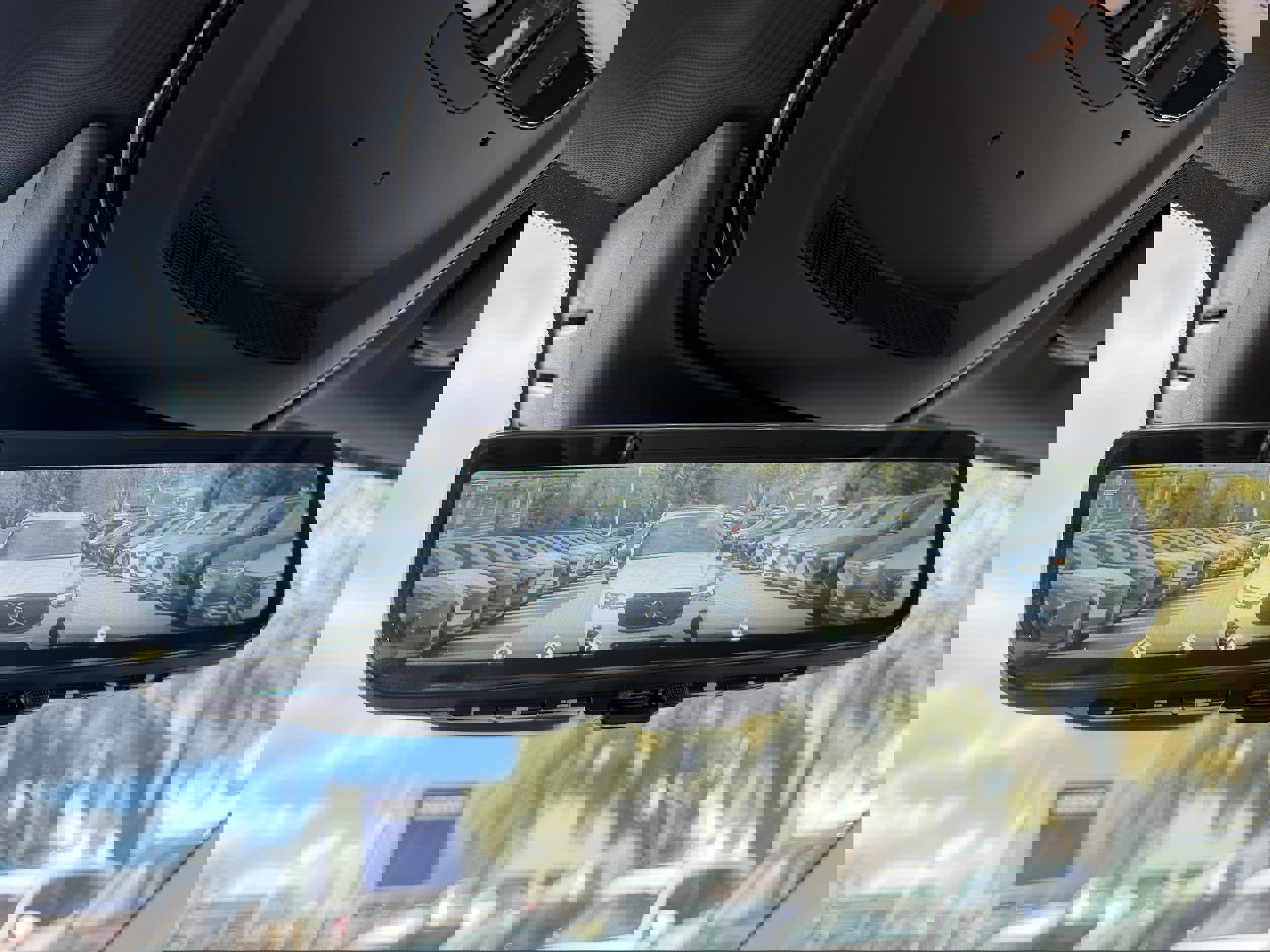 New 2026 Volvo XC60 T8 Plus w/ Protection Package Premier image 16