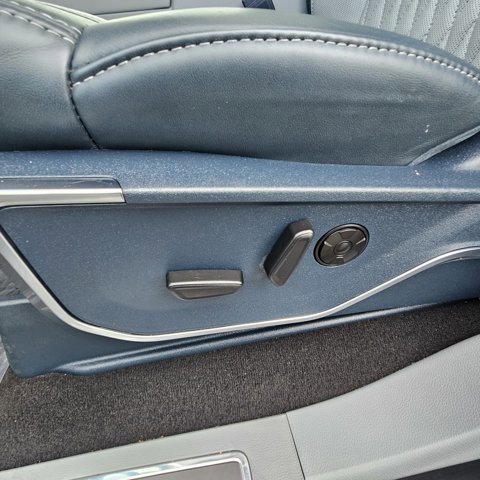 Certified 2024 Ford F350 Limited w/ FX4 Off-Road Package image 18